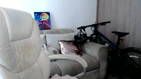 alexyferrer1 online show from 12, 6, 2026