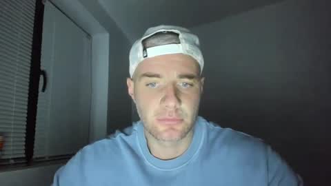 alfiesolomons87 online show from 13, 12, 2024