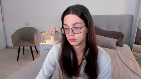 Alfreda online show from 21, 9, 2025