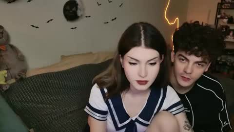 Snapshot of alice118james chatting on 18, 10, 2025 alice and james online show from 18, 10, 2025