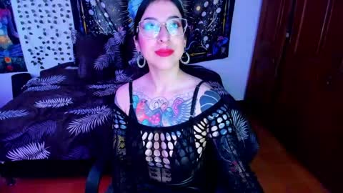 Snapshot of alice666f chatting on 26, 4, 2026 ALiCE ROSE online show from 26, 4, 2026