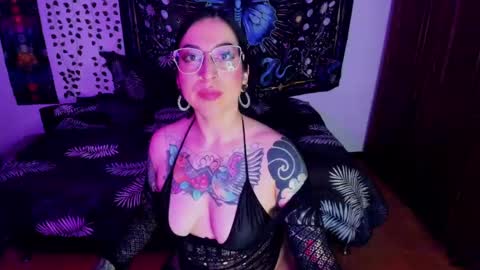 Snapshot of alice666f chatting on 13, 5, 2026 ALiCE ROSE online show from 13, 5, 2026