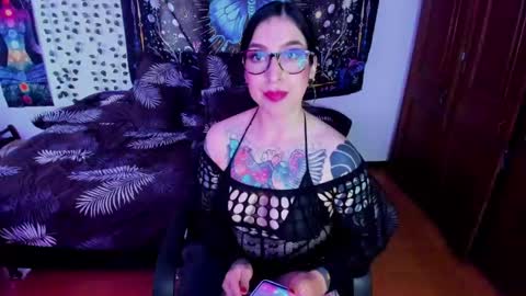 Snapshot of alice666f chatting on 26, 5, 2026 ALiCE ROSE online show from 26, 5, 2026