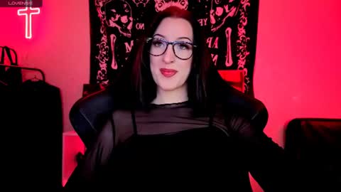 Snapshot of alice___mistress chatting on 13, 6, 2026 Miss Alice online show from 13, 6, 2026
