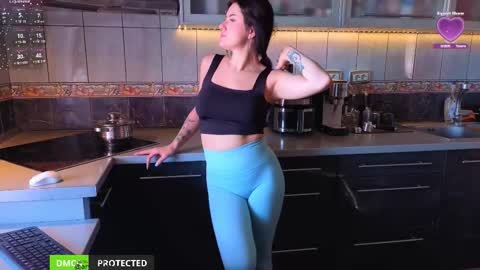 Snapshot of alice_bane chatting on 29, 10, 2025 A R Y A  T I A online show from 29, 10, 2025