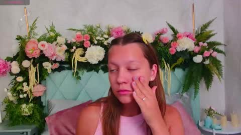 Alice in Wonderland  online show from 15, 9, 2025