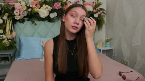 Alice in Wonderland  online show from 12, 3, 2026