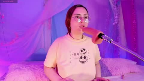 Snapshot of alice_cute77 chatting on 3, 5, 2026 Mey online show from 3, 5, 2026