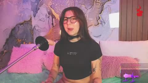 Snapshot of alice_cute77 chatting on 14, 5, 2026 Mey online show from 14, 5, 2026