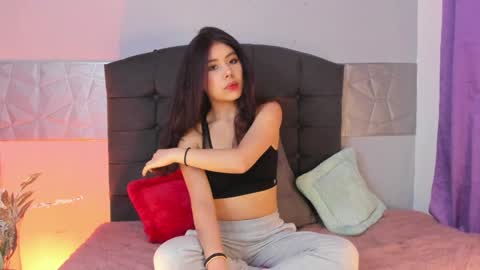  Alice Evans online show from 23, 1, 2025