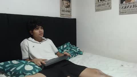 Snapshot of alice_julls chatting on 3, 3, 2026 alice online show from 3, 3, 2026