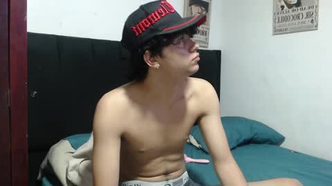 Snapshot of alice_julls chatting on 5, 4, 2026 alice online show from 5, 4, 2026