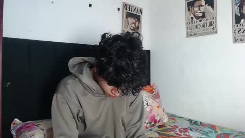Snapshot of alice_julls chatting on 12, 4, 2026 alice online show from 12, 4, 2026