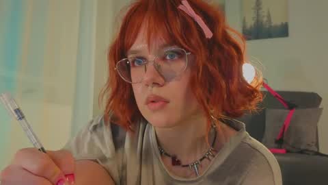 Snapshot of alice_miiiller chatting on 18, 4, 2026 Alice online show from 18, 4, 2026