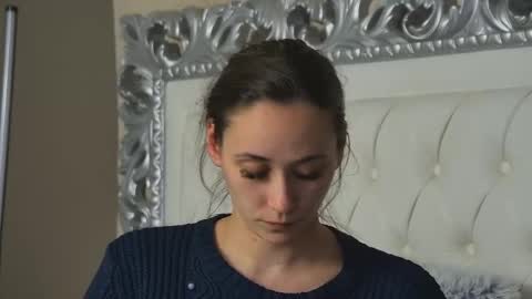 Snapshot of alice_munro chatting on 21, 4, 2026 AliceMunro online show from 21, 4, 2026