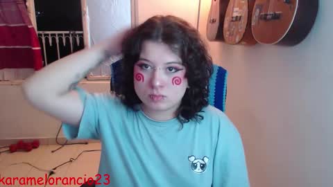 Alicia Aldara online show from 17, 9, 2025