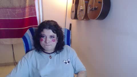 Alicia Aldara online show from 15, 10, 2025