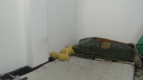 Alicia Aldara online show from 25, 2, 2026