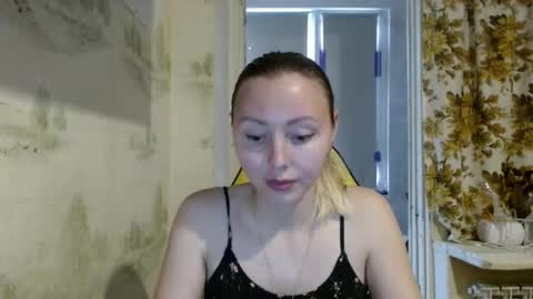 Snapshot of alice_smiles chatting on 18, 5, 2026 Alice smiles online show from 18, 5, 2026