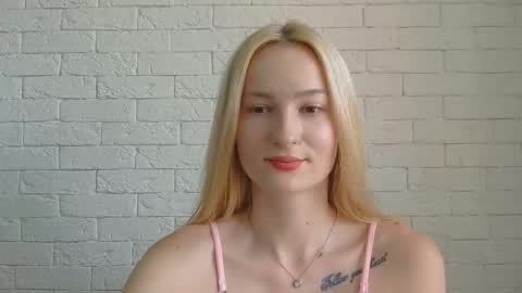 Snapshot of alice_sweet_01 chatting on 10, 6, 2026 Alice online show from 10, 6, 2026