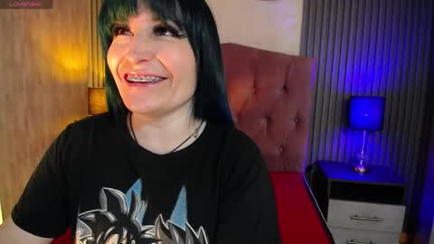 Snapshot of alice_sweetmomma chatting on 5, 5, 2026 Alice online show from 5, 5, 2026