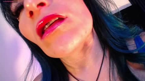 Snapshot of alice_sweetmomma chatting on 12, 5, 2026 Alice online show from 12, 5, 2026