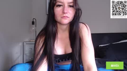 Snapshot of aliceallenxox chatting on 23, 3, 2026 Alice Allen online show from 23, 3, 2026