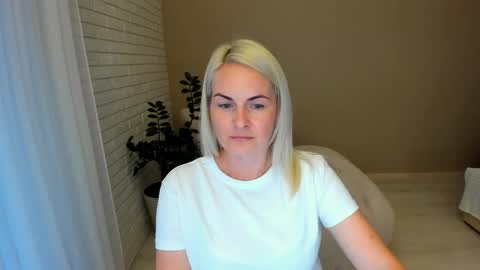 Alicee online show from 12, 9, 2025