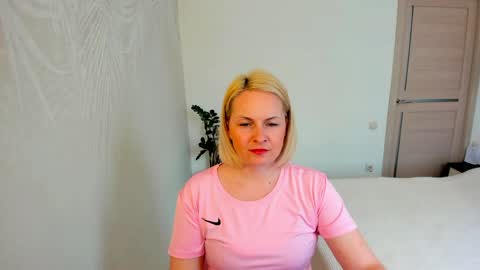 Alicee online show from 23, 4, 2026