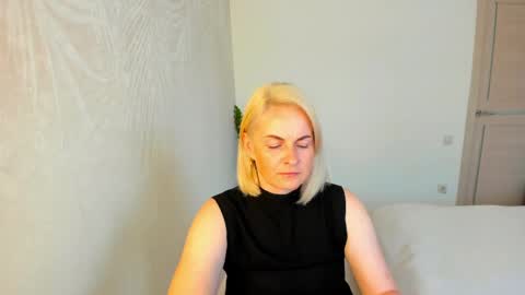 Snapshot of alicee__grace chatting on 31, 5, 2026 Alicee online show from 31, 5, 2026