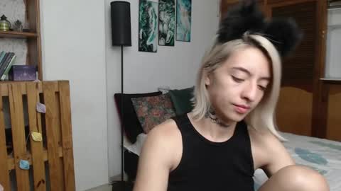 Snapshot of alicee_logan_ chatting on 18, 4, 2026 alicee_logan_ online show from 18, 4, 2026