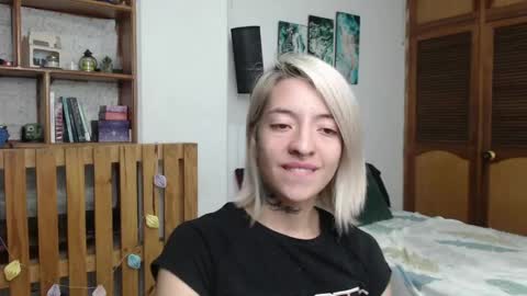 Snapshot of alicee_logan_ chatting on 22, 4, 2026 alicee_logan_ online show from 22, 4, 2026