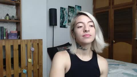 Snapshot of alicee_logan_ chatting on 10, 5, 2026 alicee_logan_ online show from 10, 5, 2026