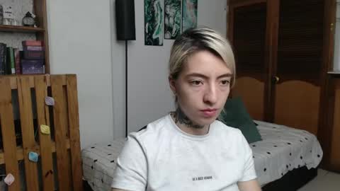 Snapshot of alicee_logan_ chatting on 24, 5, 2026 alicee_logan_ online show from 24, 5, 2026
