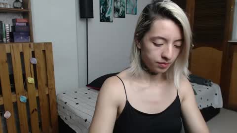 Snapshot of alicee_logan_ chatting on 26, 5, 2026 alicee_logan_ online show from 26, 5, 2026