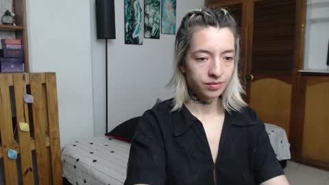 Snapshot of alicee_logan_ chatting on 27, 5, 2026 alicee_logan_ online show from 27, 5, 2026