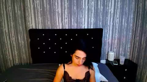 alicee_moonn online show from 16, 3, 2026
