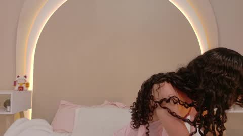 Snapshot of alicee_rodriguez chatting on 10, 4, 2026 alice online show from 10, 4, 2026