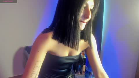 Snapshot of alicee_roos chatting on 23, 4, 2026 Alice online show from 23, 4, 2026