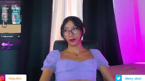 Snapshot of alicee_salvatore chatting on 7, 7, 2026 Alice Salvatore online show from 7, 7, 2026