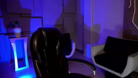 Alice online show from 28, 11, 2025