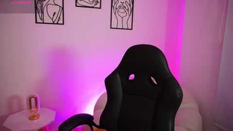 Snapshot of aliceharperx chatting on 13, 7, 2026 Alice online show from 13, 7, 2026