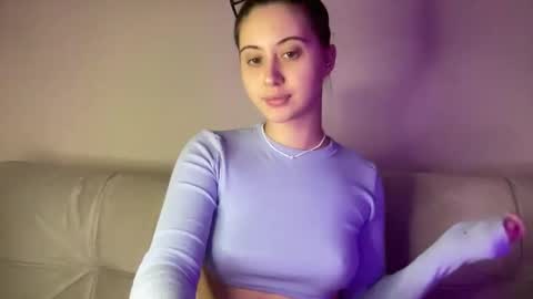 aliceinlustland online show from 23, 2, 2026