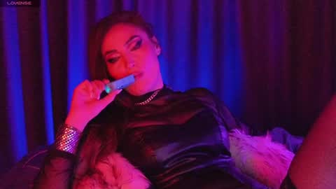 alicejameson online show from 30, 7, 2026