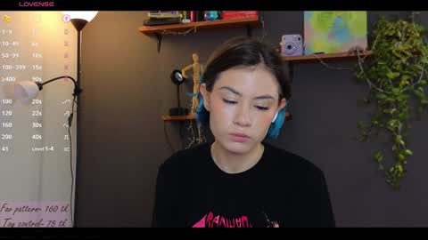 Alice  vacation  online show from 4, 1, 2025