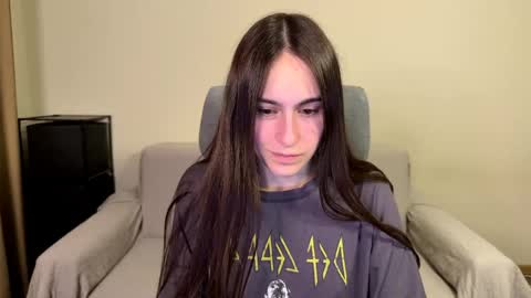 alicekollt online show from 25, 5, 2026