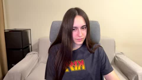 Snapshot of alicekollt chatting on 3, 6, 2026 alicekollt online show from 3, 6, 2026