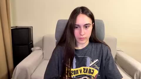 Snapshot of alicekollt chatting on 9, 6, 2026 alicekollt online show from 9, 6, 2026