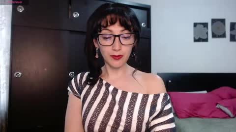 Snapshot of alicelove75 chatting on 1, 6, 2026 alicelove75 online show from 1, 6, 2026