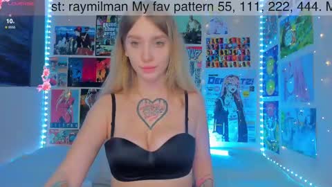 Snapshot of alicemilman chatting on 27, 12, 2024 Alice  online show from 27, 12, 2024